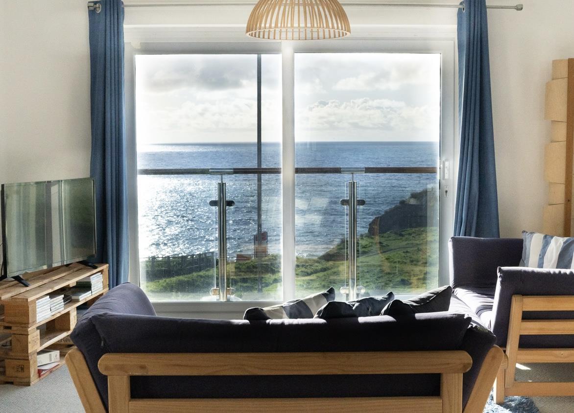 Island Point, Watergate Road, Porth, Newquay